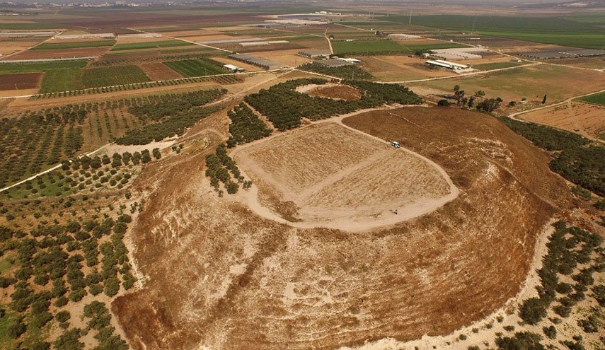 روزنامه صهیونیستی هاآرتص از کشف اردوگاه ارتش ایران در فلسطین خبر داد