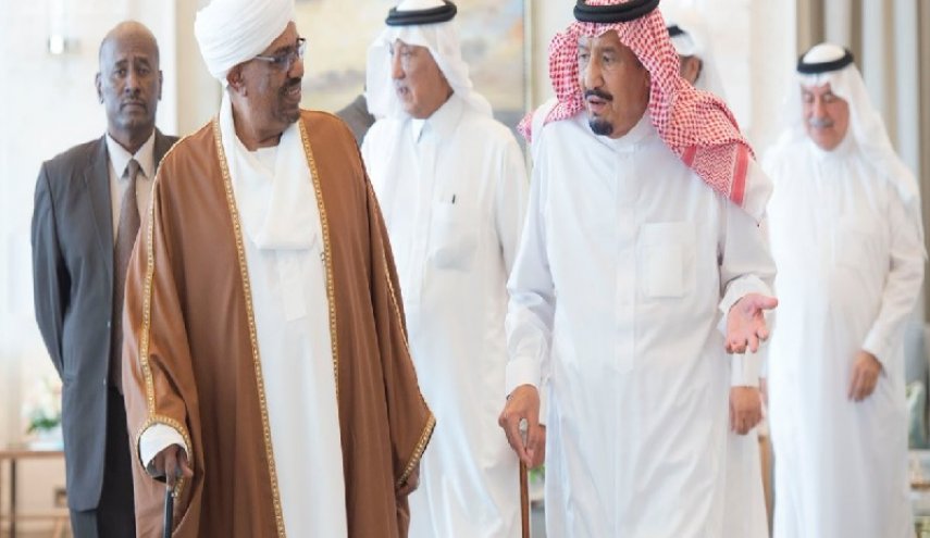 پایان ماه عسل عربستان و سودان/ پاسخ رسانه سعودی به خوش خدمتی های عمر البشیر