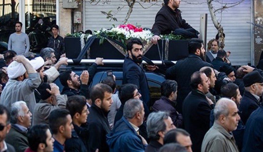 پیکر آیت الله هاشمی شاهرودی به قم منتقل شد