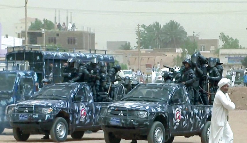 السلطات السودانية تعتقل 9 من قادة المعارضة