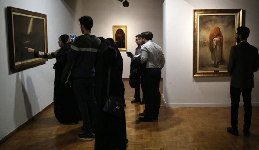 افتتاح معرض 