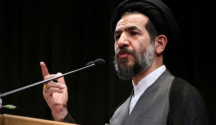 امام جمعه موقت تهران: ملت ایران فنته 88 را به فرصت تبدیل کرد/ اقتدار غزه با میانجیگری مصر برای بمباران نکردن اسراییل