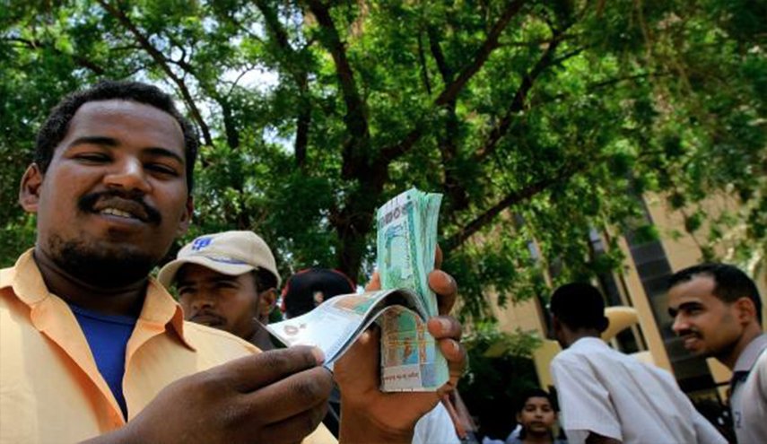 مبادرة تجار سودانيين لدعم السيولة في البنوك 