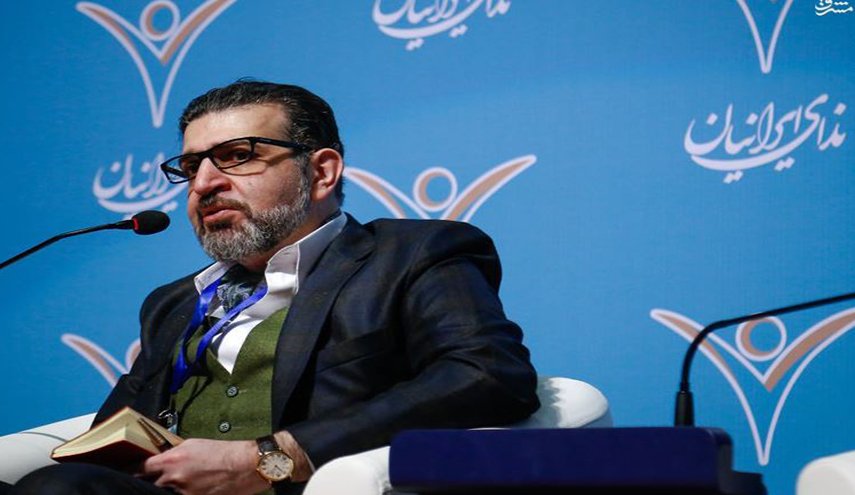 سفير سعودي كان يترقب الوقت ويحدد ساعة سقوط الأسد!