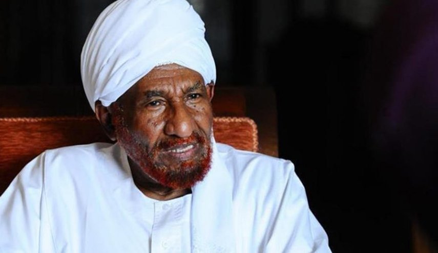اعتقال ابنة زعيم حزب الأمة السوداني المعارض خلال تظاهرة