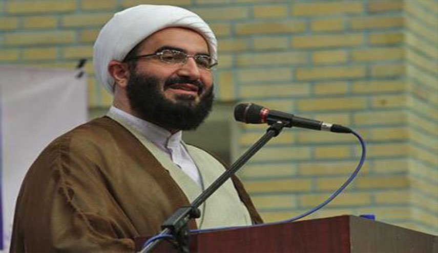 خطیب جمعة طهران: غرب اسيا تحول لمقبرة لاحلام اميركا