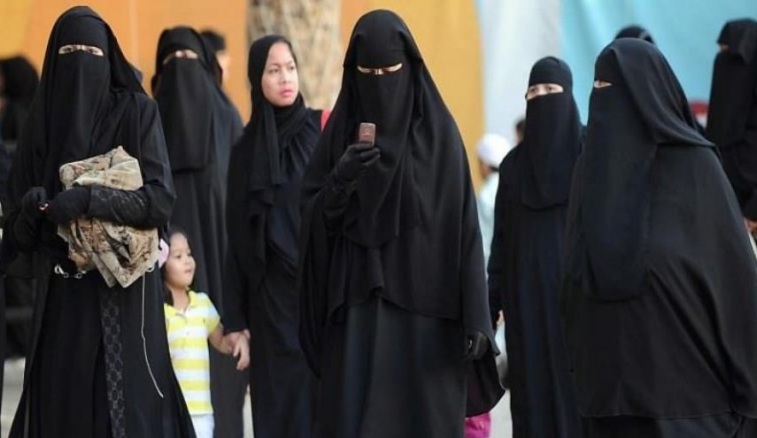 رسمياً.. الطلاق عبر الـ