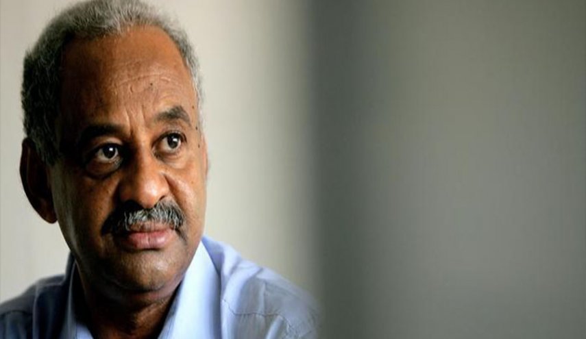 الأمن السوداني يخلي سبيل صحفي أوقف بسبب تأييده للاحتجاج

