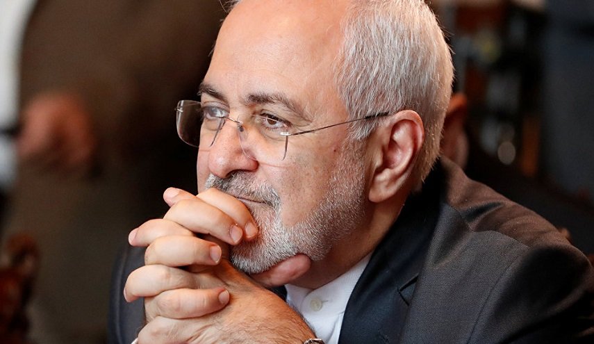 ظريف: الانسحاب من الاتفاق النووي خيار مطروح لكن ليس الوحيد