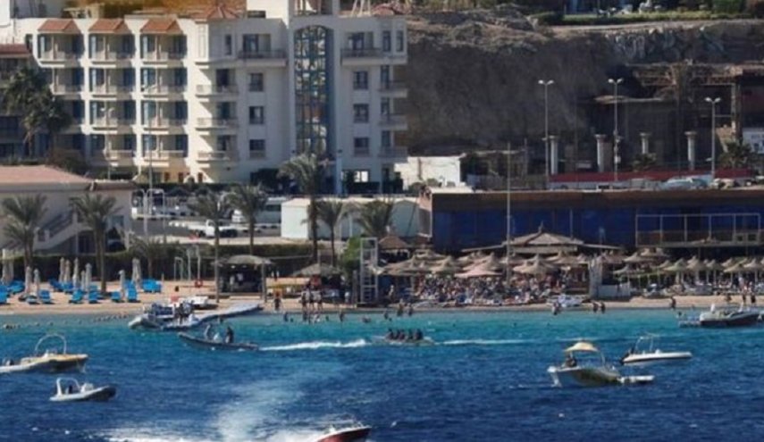 مصر تدعو بريطانيا الى استئناف الرحلات المباشرة الى شرم الشيخ 