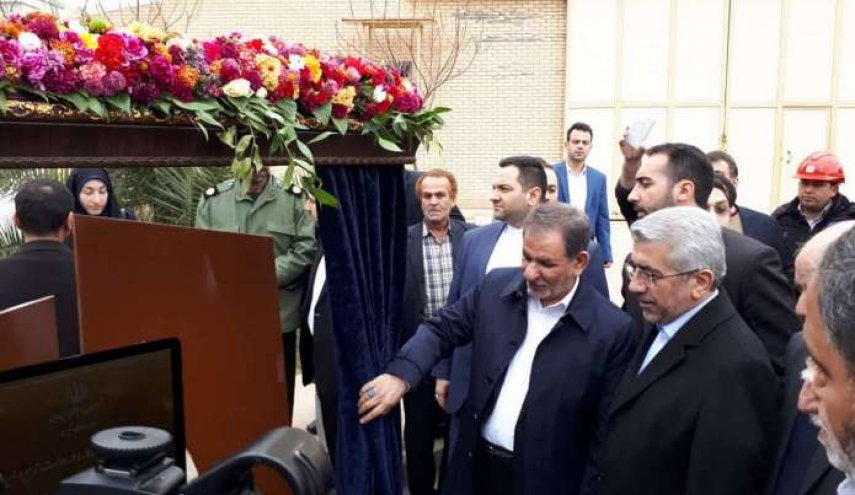 افتتاح محطة حرارية ذات دورة تركبية في كاشان