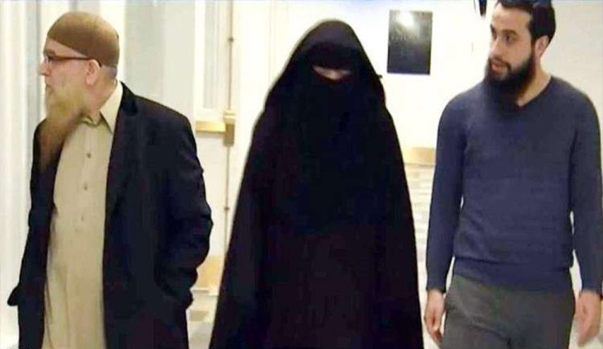 مستشفى أمريكي يمنع عائلة مسلمة من زيارة رضيعها!