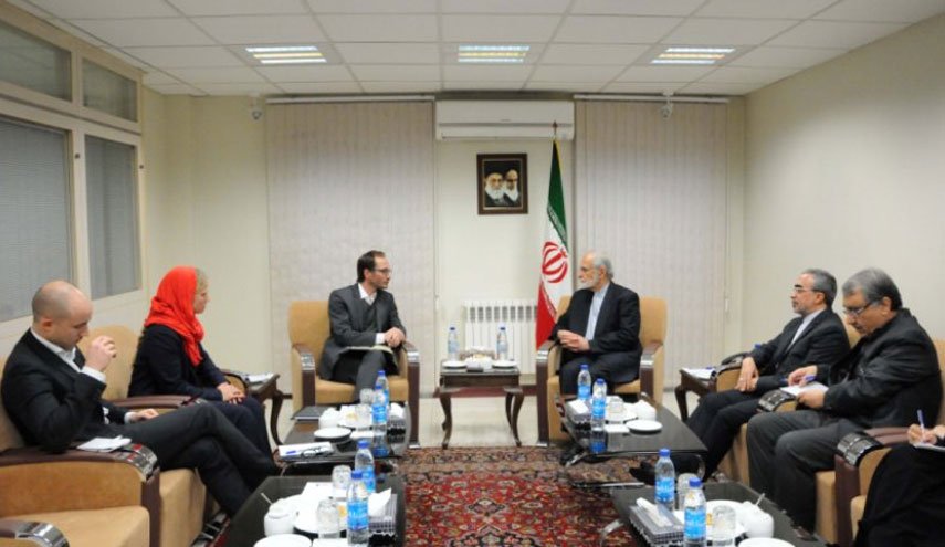 خرازی: در صورت خروج ایران از برجام، اروپا ضرر می‌کند