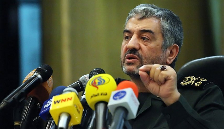 پاسخ قاطع فرمانده کل سپاه به تهدیدات مضحک نتانیاهو/ بترسید از روزی که موشک های نقطه زن ایران غرش کنان بر سرتان فرود آید/مستشاران و تجهیزات نظامی ایران در سوریه حفظ می شوند
