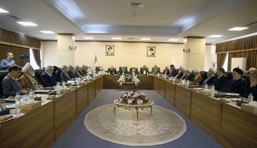 جلسه فوق‌العاده مجمع برای بررسی پالرمو به تعویق افتاد