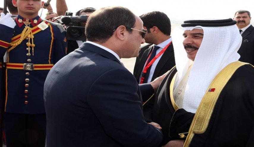 گفت‌وگوی تلفنی شاه بحرین و رئیس‌جمهور مصر
