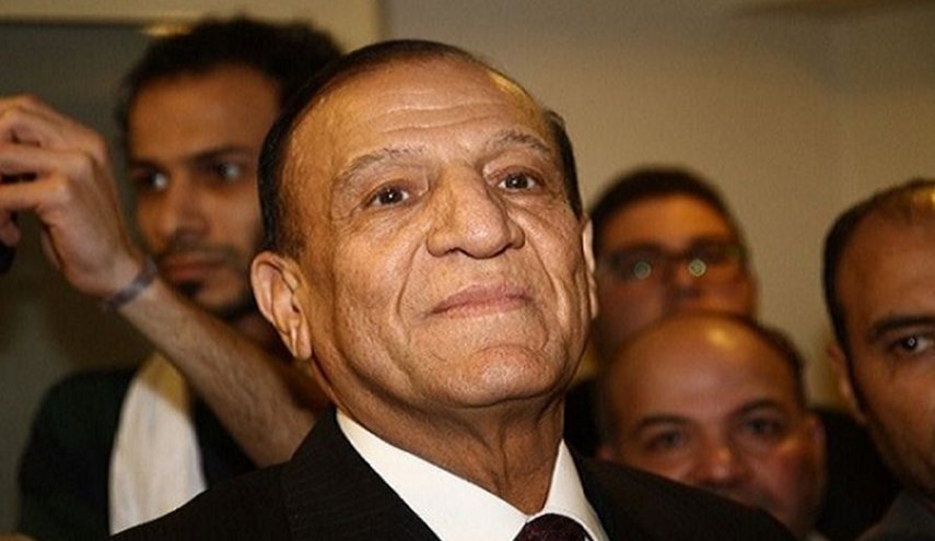 ماذا یفعل السیسی مع منافسیه.. کلهم فی السجن!