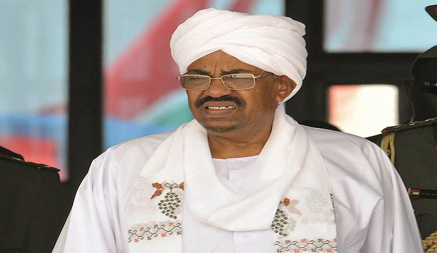 البشير يعلن اعادة فتح الحدود مع إرتيريا