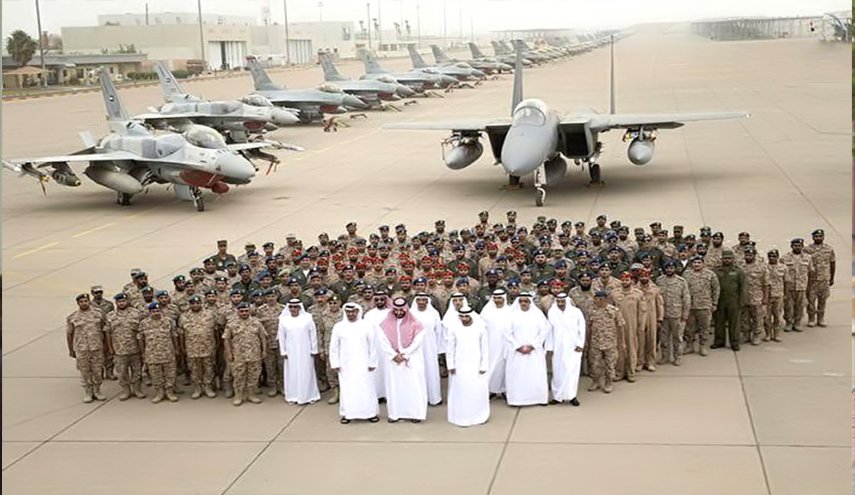 كيف وصلت الاسلحة الامريكية بأيدي القاعدة وداعش في اليمن؟
