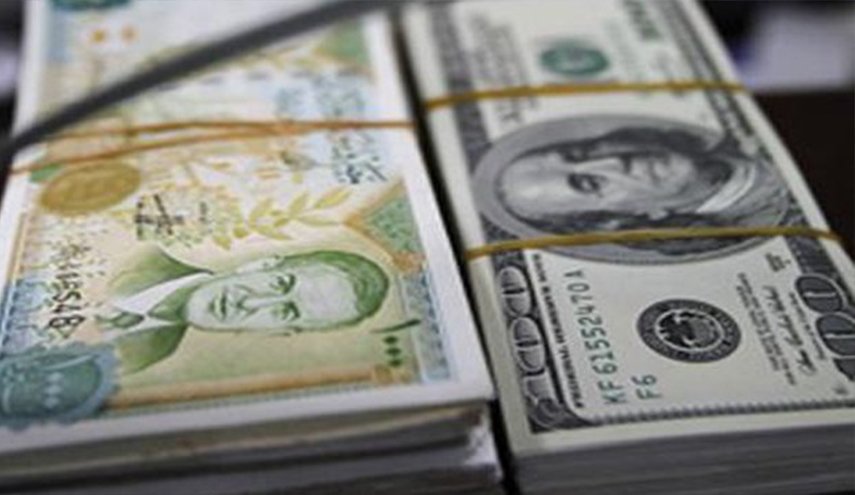 الليرة السورية تتنفس الصعداء أمام الدولار