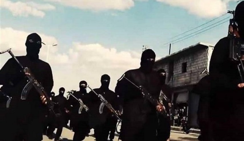 ديلي تلغراف تكشف عدد الإرهابيين البريطانيين في سوريا