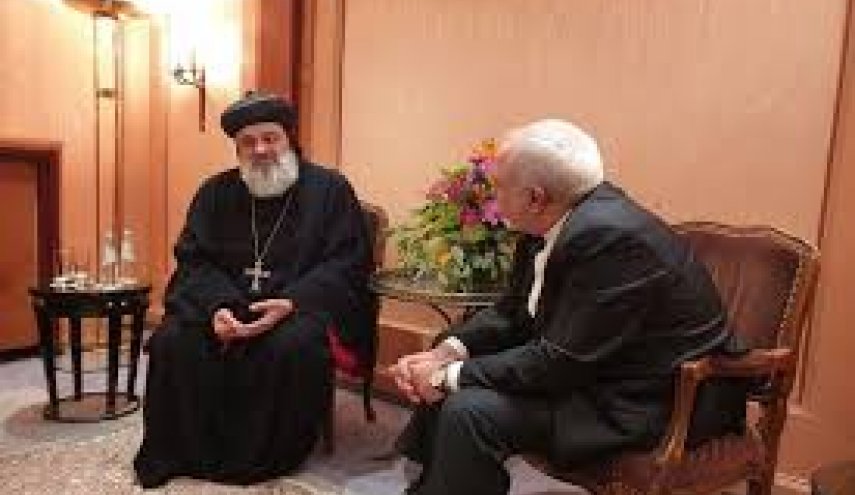 رئیس کلیسای ارتدوکس سوریه با ظریف دیدار کرد/ حضور وزیر خارجه در جمع ایرانیان جنوب آلمان
