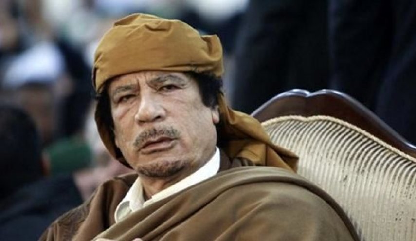 افشای جزئياتی از لو رفتن محل اختفای «معمر القذافی» و مرگ وی

