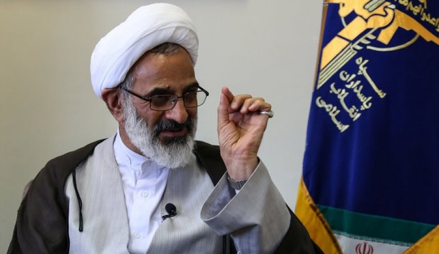 در مقابل هر شهید سپاه، 10 تروریست به هلاکت خواهد رسید
