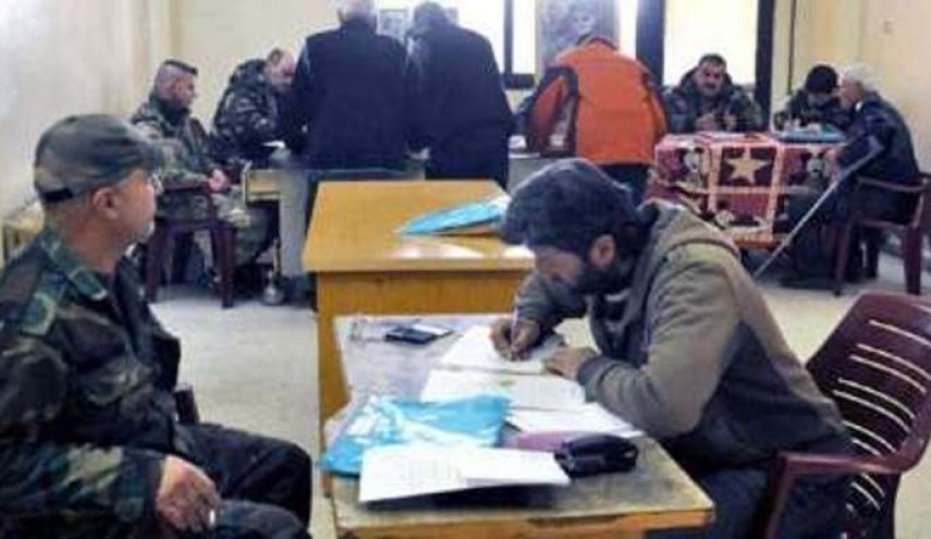 130 فرد مسلح خود را تسلیم ارتش سوریه کردند