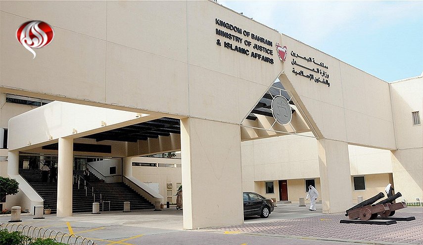 الاستئناف يؤيد سجن 4 بحرينيين لـ5 أعوام بتهم سياسية