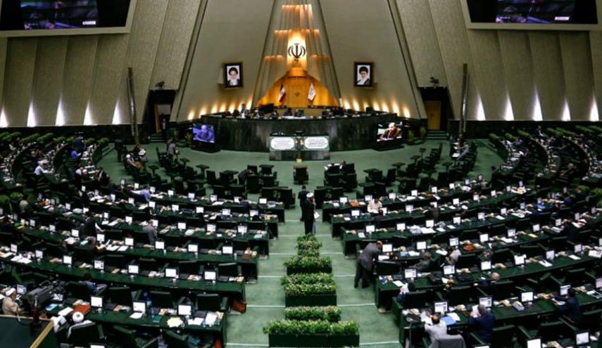 شروط مجلس برای پرداخت پاداش سالانه به مدیران شرکت‌های دولتی