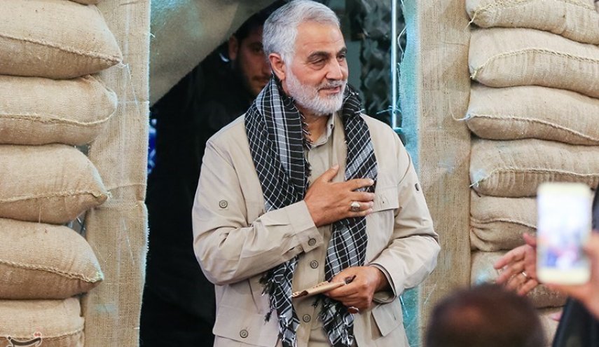 اجلاسیه نهایی کنگره ۶۵۰۰ شهید استان کرمان با حضور سرلشکر سلیمانی آغاز شد+تصاویر