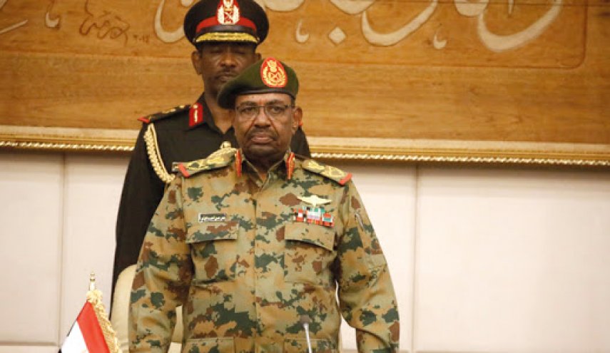 رد سوداني على تنديدات 4 دول غربية بـ'عودة النظام العسكري'