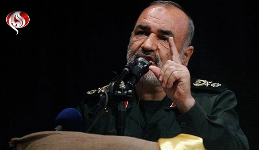 سردار سلامی: دشمن را عقب رانده‌ایم و در «گام دوم» باید تعقیبش کنیم