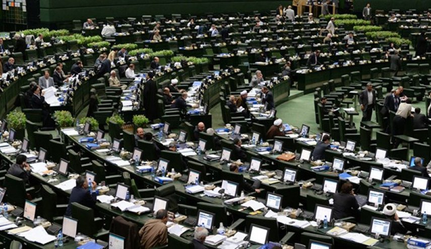 کدام نمایندگان در انتخابات سال آینده مجلس حضور نخواهند داشت؟
