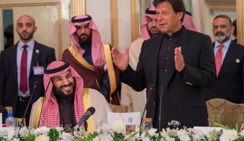سعودی ها در پاکستان به دنبال چه هستند؟
