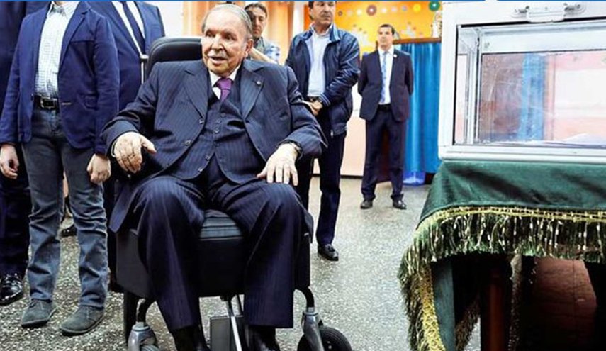 بازگشت بوتفلیقه به الجزایر پس از دو هفته سفر درمانی در ژنو

