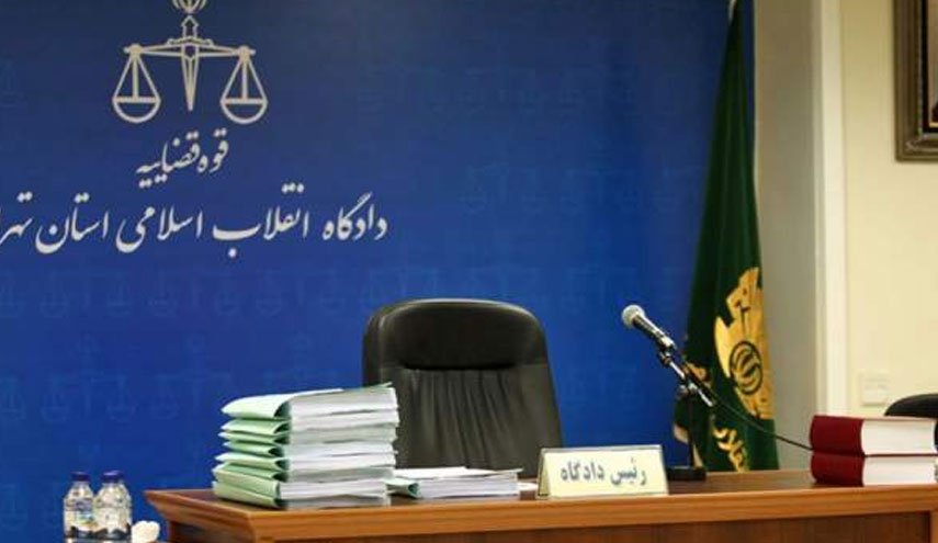 پسر هشت ساله، تنها در یک بانک 242 حساب بانکی دارد