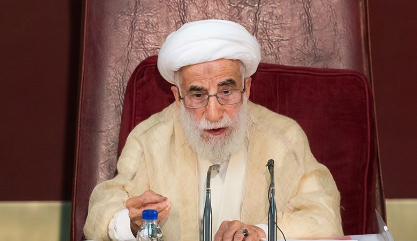 رئیس مجلس خبرگان: امیدواریم «رئیسی» بتواند عدالت را اجرا کند و با غارت‌گران برخورد قاطع داشته باشد