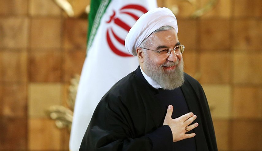 پیام های سفر کم‌نظیر روحانی به عراق؛ دیدار با سیاسیون، مردم و مراجع