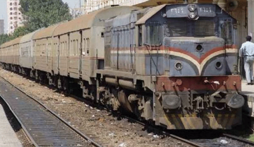 خبر صادم مصرع سيدة تحت عجلات قطار بمصر