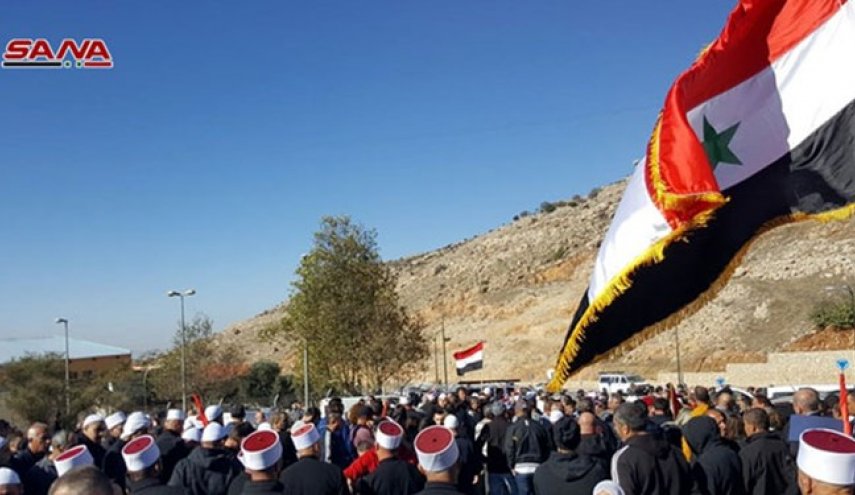 فیصل مقداد: بازپسگیری «جولان» اشغالی حق ثابت سوریه است
