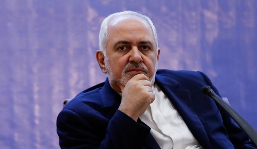 هر میزان هم در برابر آمریکا و اسرائیل به خاک بیفتید باز سرزمین‌هایتان را می‌دزدند
