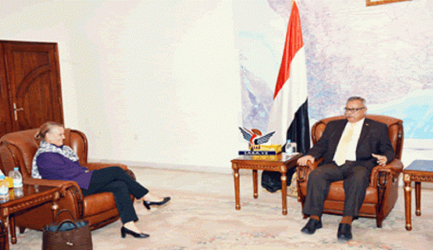 هذا ما ناقشه رئيس الوزراء اليمني مع منسقة الشؤون الإنسانية  