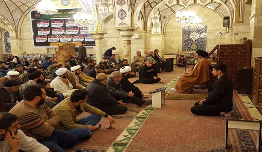 ممثل القائد بسوريا يشيد بقرار الدفاع عن المراقد المقدسة