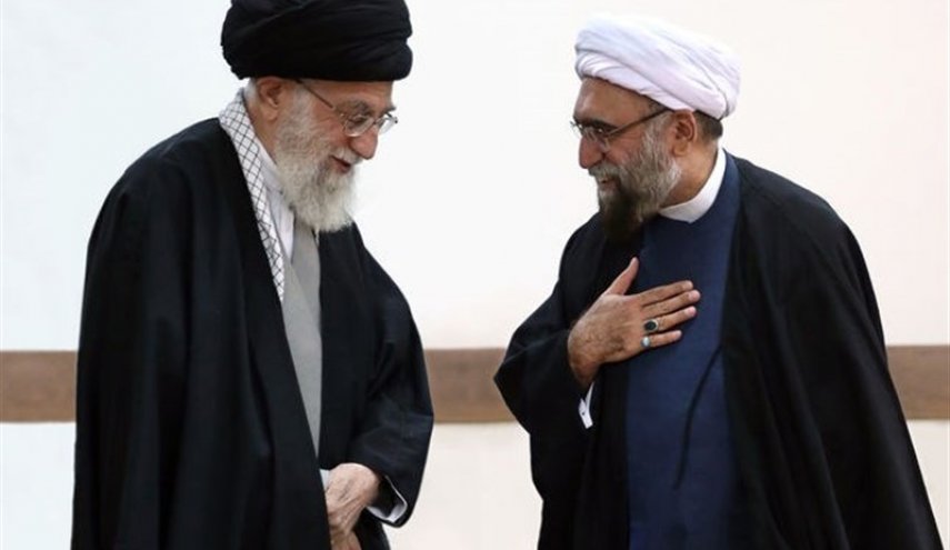 قائد الثورة يعين سادنا جديدا للعتبة الرضوية المقدسة