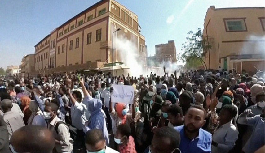 تظاهرات لاسقاط النظام في العاصمة السودانية 