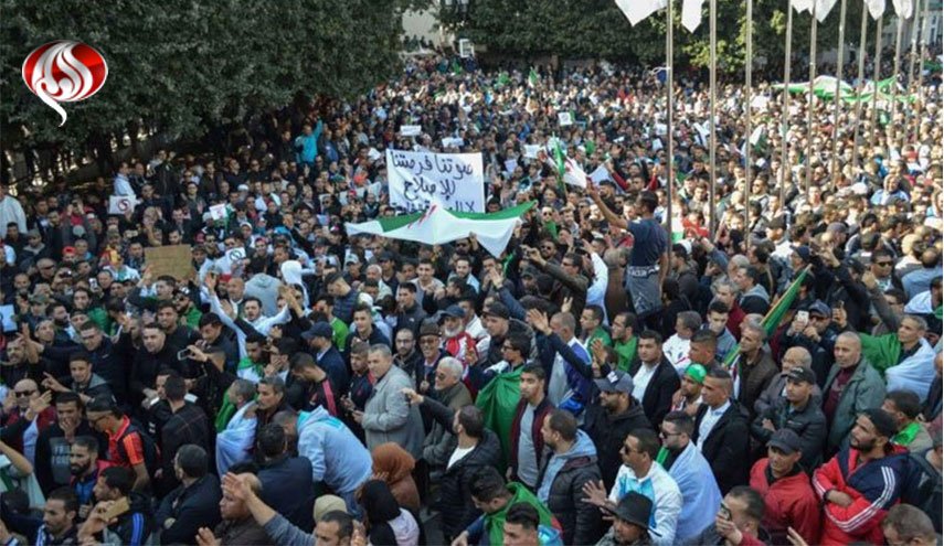 برکناری رئیس دستگاه اطلاعات الجزائر