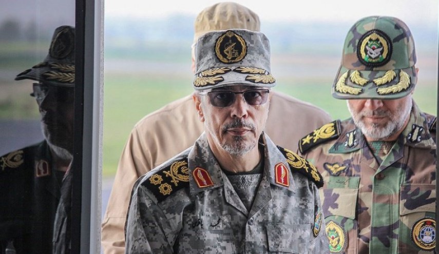 سرلشکر باقری در مناطق سیل‌زده پلدختر حضور یافت