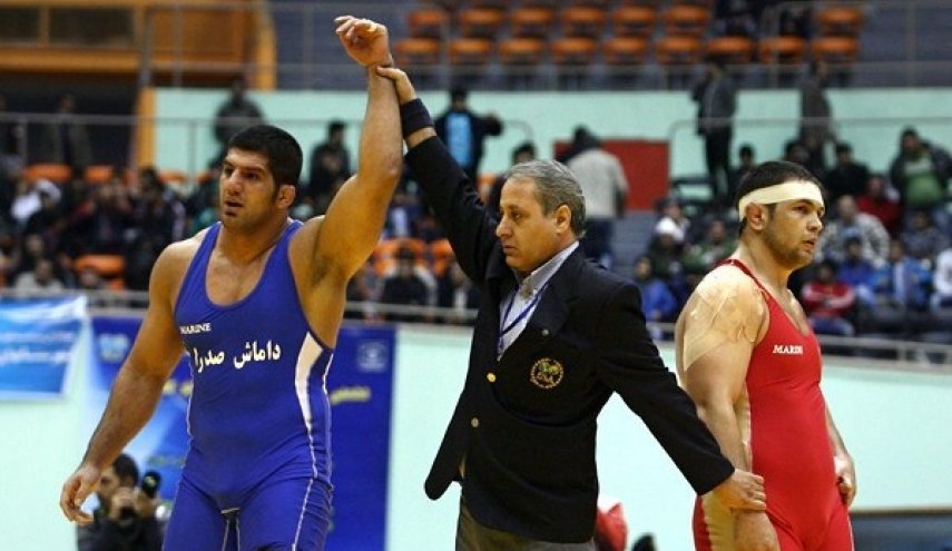 یک کشتی‌گیر ایرانی عضو تیم ملی جمهوری آذربایجان شد!
